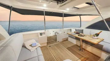 Thumbnail von Riviera 465 Suv