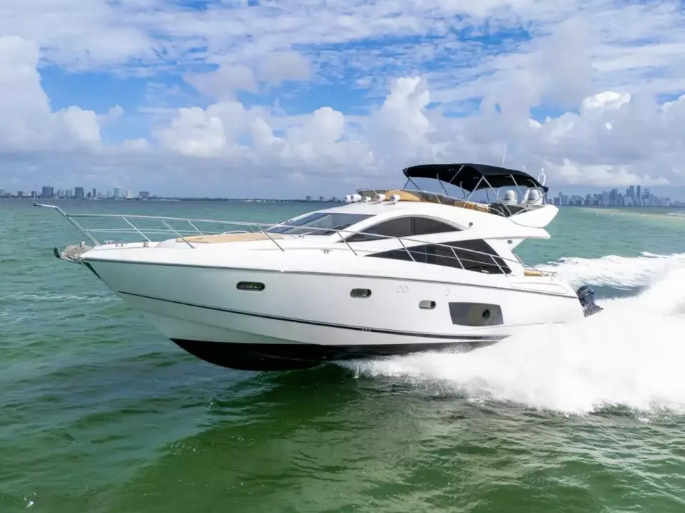 Sunseeker Manhattan 53