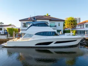 Thumbnail von Riviera 64 Sports Motor Yacht