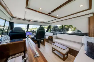 Thumbnail von Riviera 64 Sports Motor Yacht