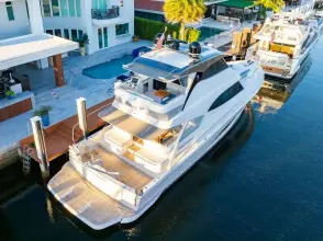 Thumbnail von Riviera 64 Sports Motor Yacht