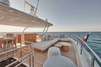 Thumbnail von Prestige M8