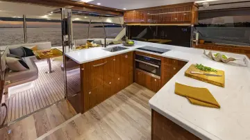 Thumbnail von Riviera 72 Sports Motor Yacht