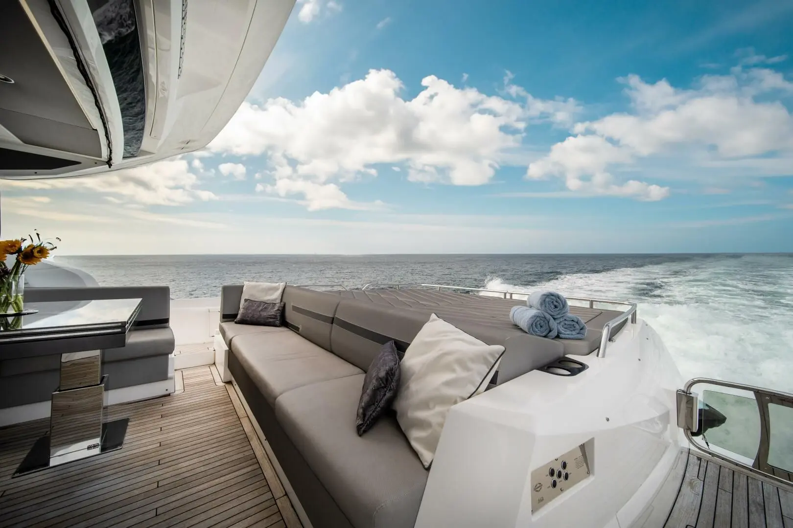 Thumbnail von Sunseeker Predator 74