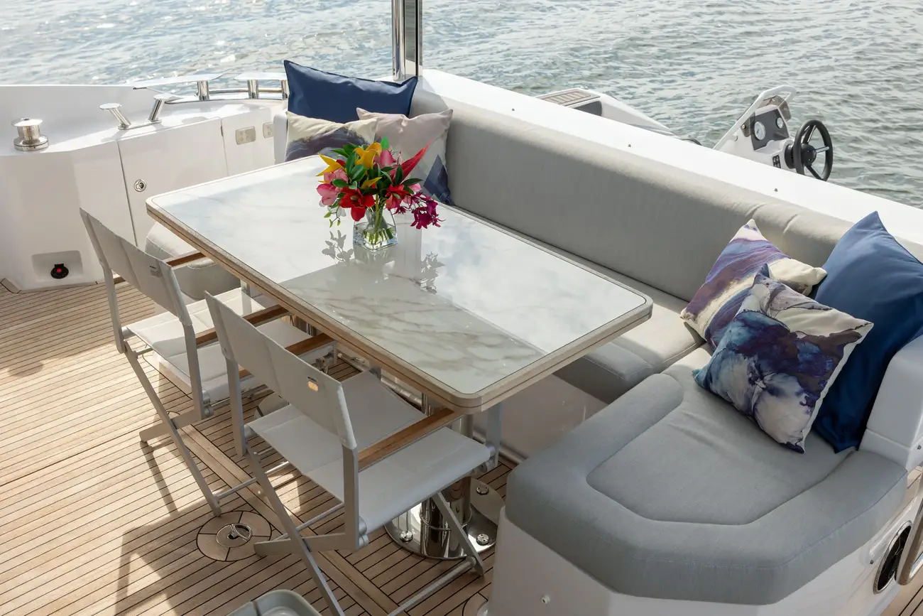 Thumbnail von Azimut 60 Fly