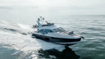 Thumbnail von Azimut 60 Fly