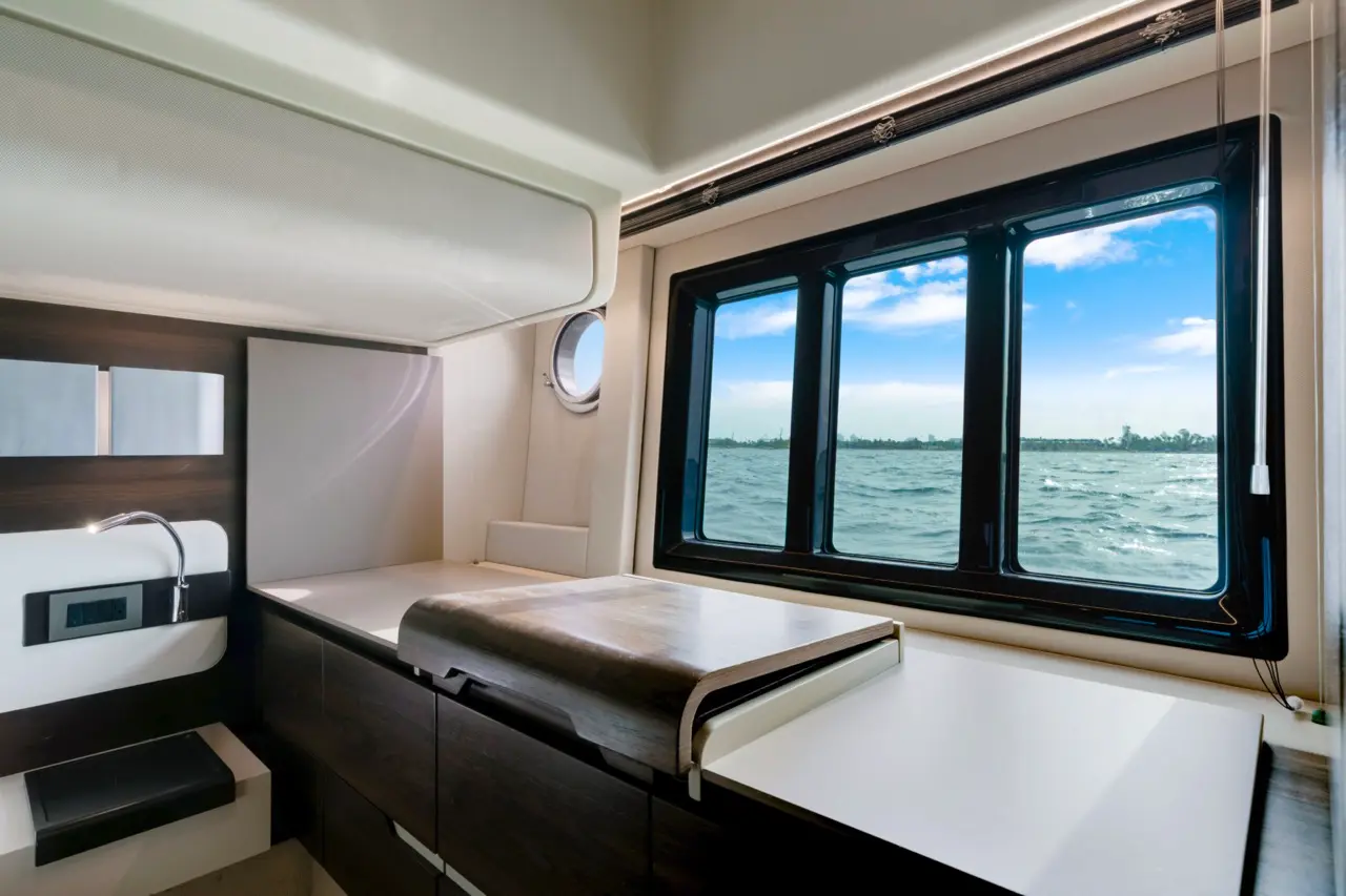 Thumbnail von Azimut 50