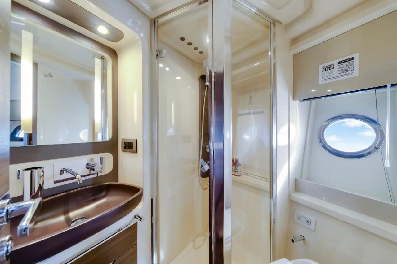 Thumbnail von Azimut 50