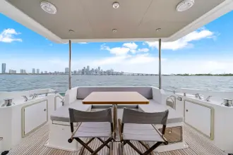 Thumbnail von Azimut 50