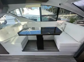 Thumbnail von Cruisers Yachts 54 Cantius