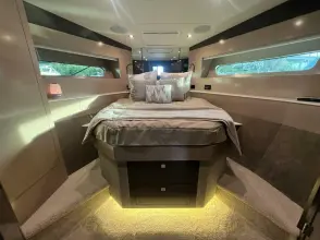 Thumbnail von Cruisers Yachts 54 Cantius