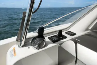 Thumbnail von Riviera 5400 Sport Yacht