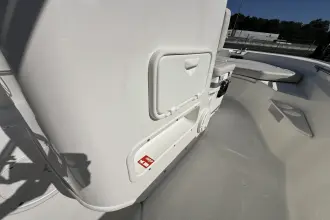 Thumbnail von Boston Whaler 170 Montauk