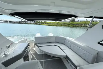 Thumbnail von Sea Ray 320 Sundancer Outboard