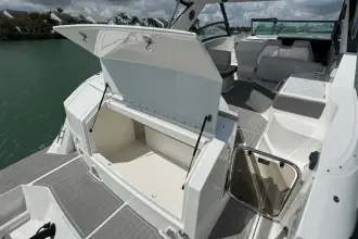 Thumbnail von Sea Ray 320 Sundancer Outboard