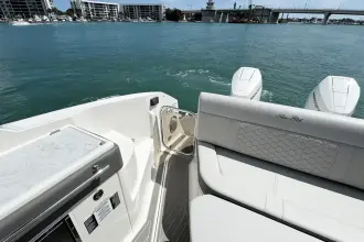 Thumbnail von Sea Ray 320 Sundancer Outboard