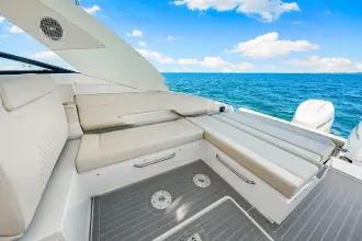 Thumbnail von Cruisers Yachts 34 GLS