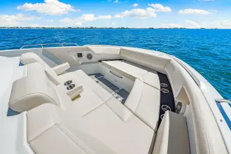 Thumbnail von Cruisers Yachts 34 GLS