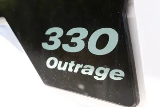 Thumbnail von Boston Whaler 330 Outrage