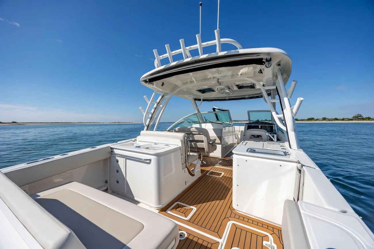Thumbnail von Boston Whaler 320 Vantage