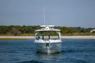 Thumbnail von Boston Whaler 320 Vantage
