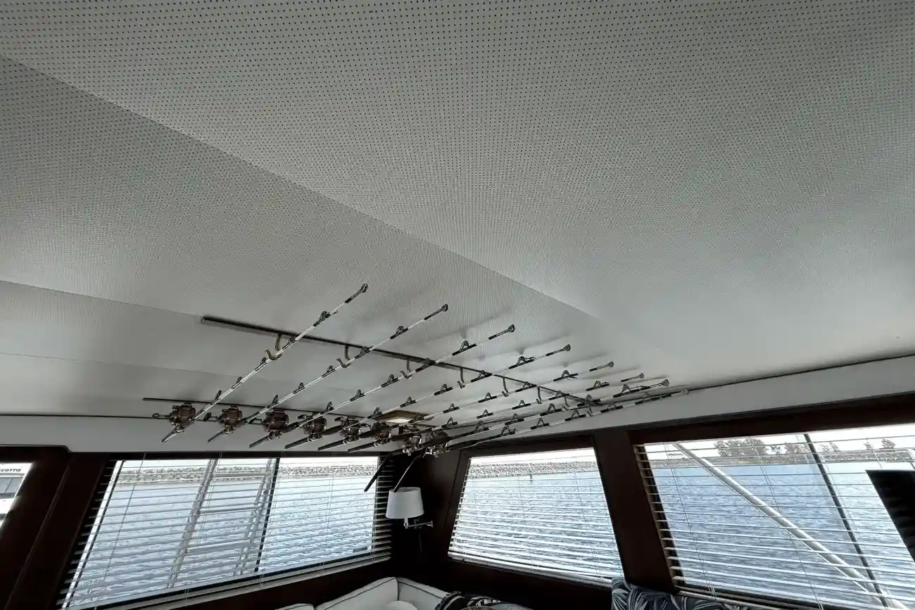 Thumbnail von Hatteras 60 Convertible