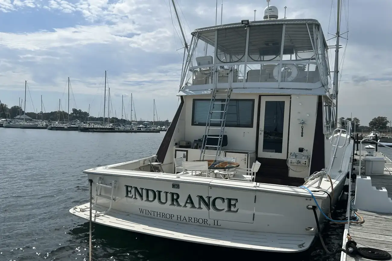 Thumbnail von Hatteras 60 Convertible