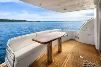 Thumbnail von Hatteras 72 Cockpit Motor Yacht BELLISSIMO