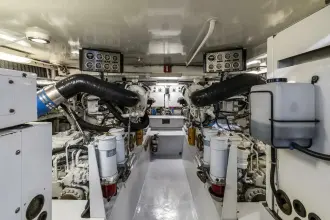 Thumbnail von Hatteras 72 Cockpit Motor Yacht BELLISSIMO