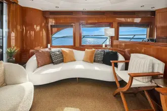 Thumbnail von Hatteras 72 Cockpit Motor Yacht BELLISSIMO
