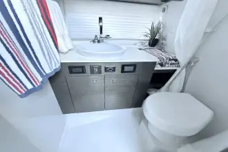 Thumbnail von Cruisers Yachts 38 GLS