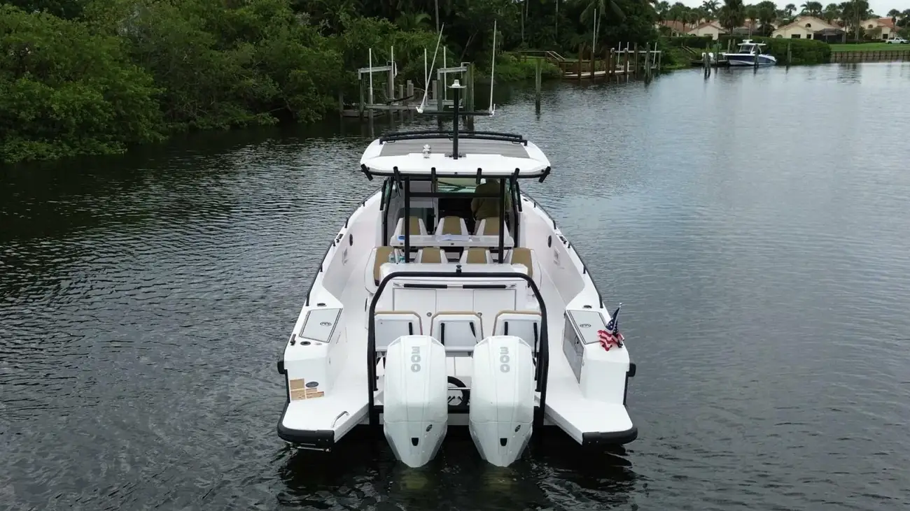 Thumbnail von Axopar 37 Sun Top T/T GRACE