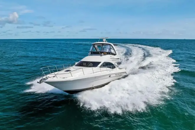 Sea Ray 44 Sedan Bridge ME GUSTA