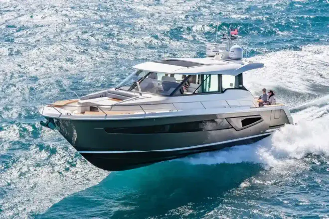 Tiara Yachts EX54