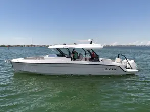 Cruisers Yachts 38 VTR