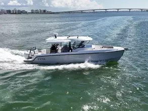 Thumbnail von Cruisers Yachts 38 VTR