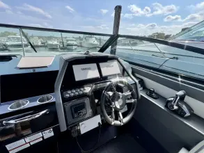 Thumbnail von Cruisers Yachts 34 GLS OB