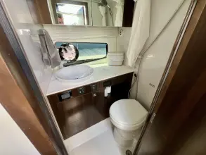 Thumbnail von Cruisers Yachts 34 GLS OB