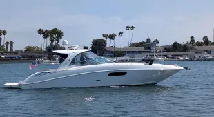Sea Ray 350 Sundancer 