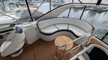 Thumbnail von Meridian 341 Sedan