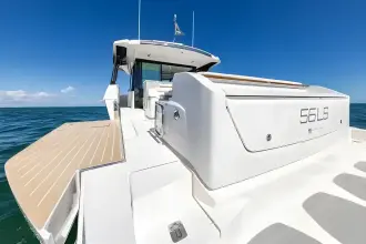 Thumbnail von Tiara Yachts 56LS