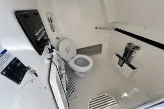 Thumbnail von Boston Whaler 280 Outrage