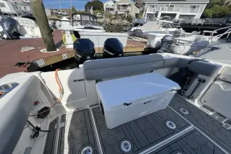 Thumbnail von Boston Whaler 280 Outrage