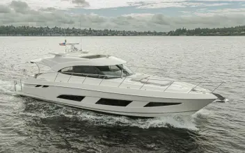 Thumbnail von Riviera 48 Lucky Dog