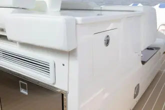 Thumbnail von Tiara Yachts 39 LS