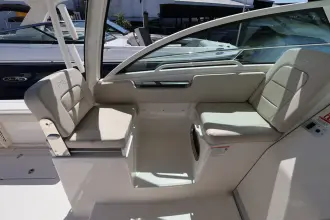 Thumbnail von Boston Whaler 285 Conquest Pilothouse