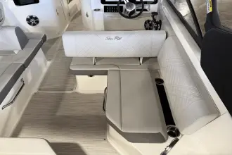 Thumbnail von Sea Ray Sundancer 270
