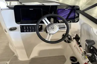 Thumbnail von Sea Ray Sundancer 270