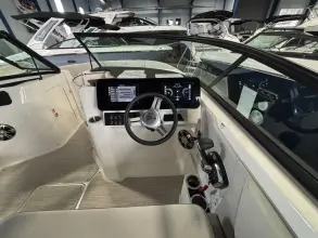 Thumbnail von Sea Ray Sundancer 270