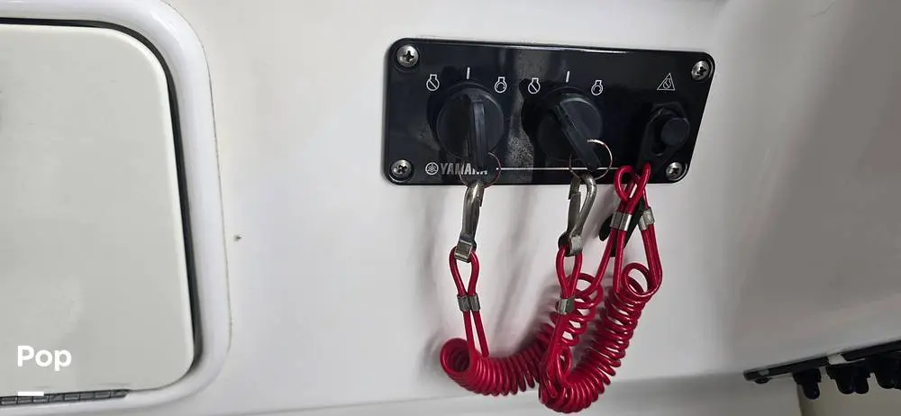 Thumbnail von Century 3200 CC